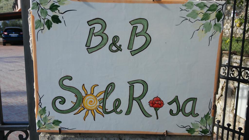 Bed and Breakfast Solerosa Fondi Esterno foto