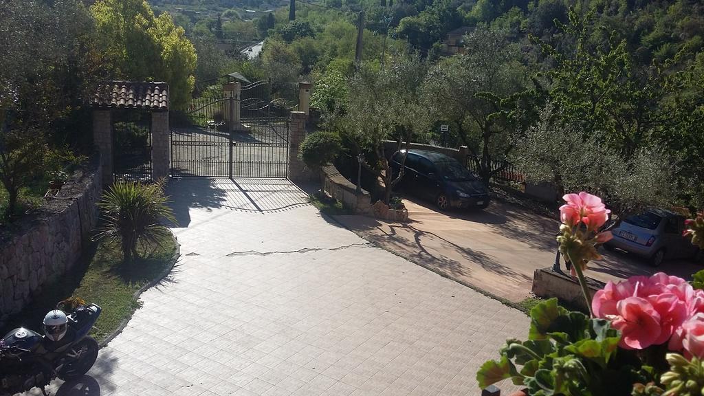 Bed and Breakfast Solerosa Fondi Esterno foto